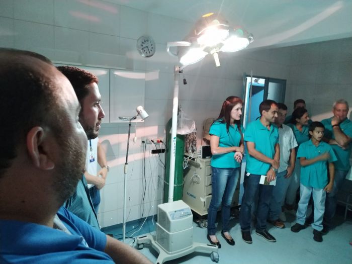 ENTREGA DO FOCO CIRÚRGICO À SANTA CASA