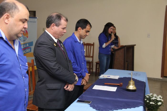 HOMENAGEM AO PROFISSIONAL E POSSE NOVOS ASSOCIADOS