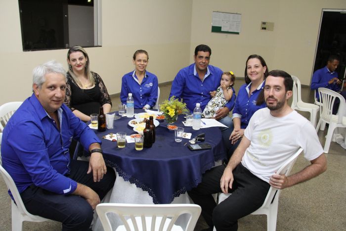 HOMENAGEM AO PROFISSIONAL E POSSE NOVOS ASSOCIADOS