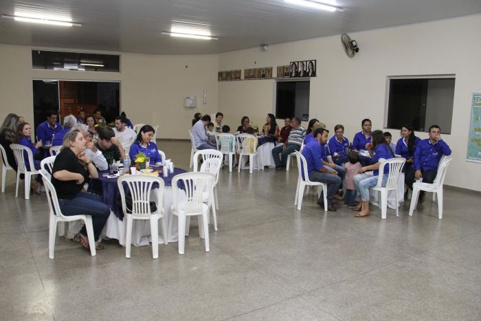 HOMENAGEM AO PROFISSIONAL E POSSE NOVOS ASSOCIADOS