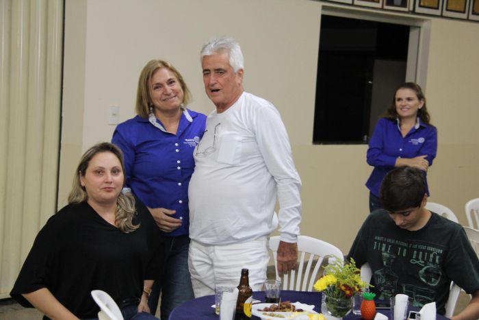 HOMENAGEM AO PROFISSIONAL E POSSE NOVOS ASSOCIADOS