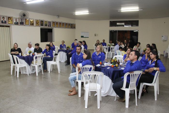 HOMENAGEM AO PROFISSIONAL E POSSE NOVOS ASSOCIADOS