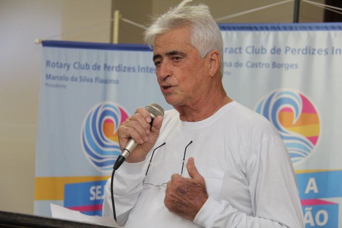 HOMENAGEM AO PROFISSIONAL E POSSE NOVOS ASSOCIADOS
