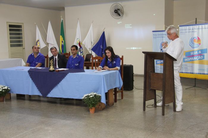 HOMENAGEM AO PROFISSIONAL E POSSE NOVOS ASSOCIADOS