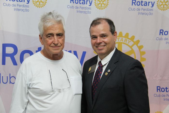 HOMENAGEM AO PROFISSIONAL E POSSE NOVOS ASSOCIADOS