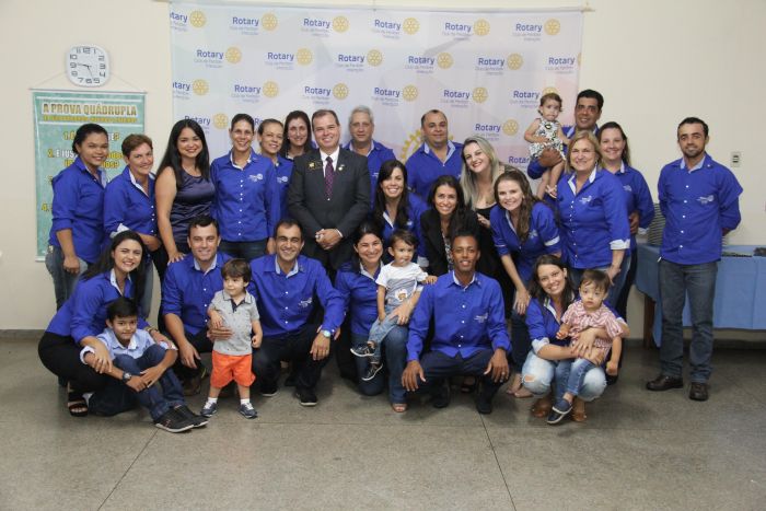HOMENAGEM AO PROFISSIONAL E POSSE NOVOS ASSOCIADOS
