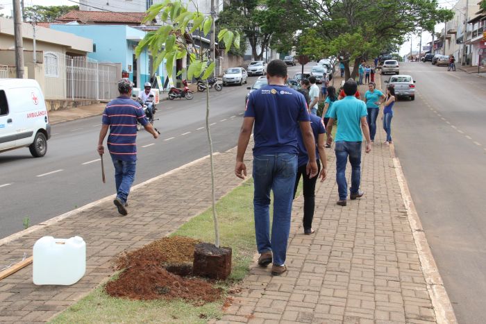 VISITA OFICIAL DO CASAL GOVERNADOR DO ROTARY - DISTRITO 4770.