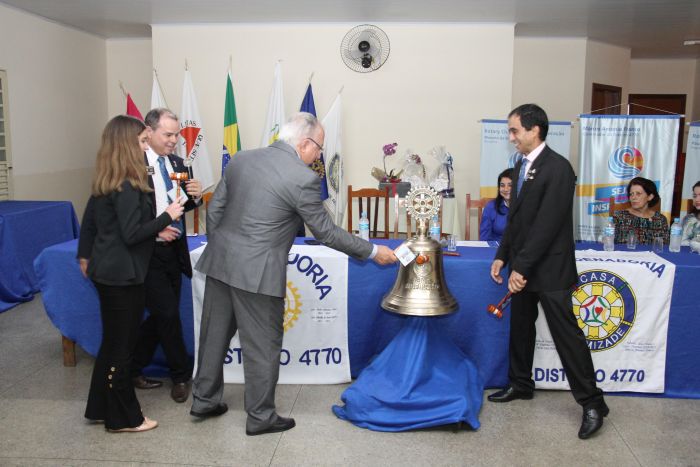 VISITA OFICIAL DO CASAL GOVERNADOR DO ROTARY - DISTRITO 4770.