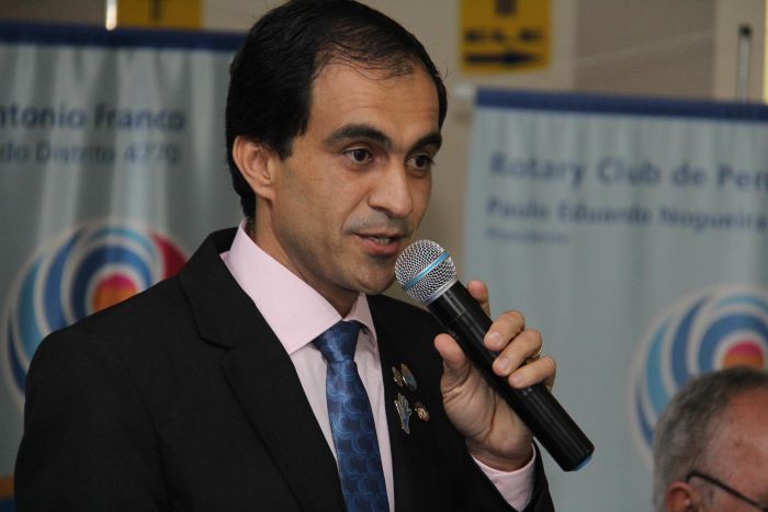 VISITA OFICIAL DO CASAL GOVERNADOR DO ROTARY - DISTRITO 4770.