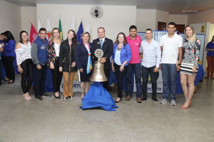 VISITA OFICIAL DO CASAL GOVERNADOR DO ROTARY - DISTRITO 4770.