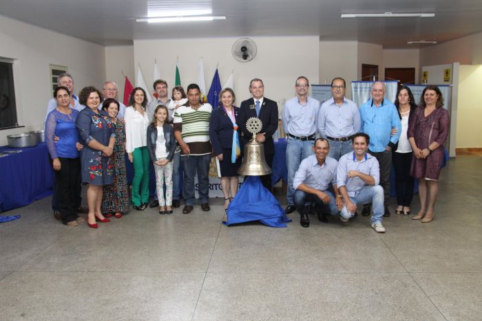 VISITA OFICIAL DO CASAL GOVERNADOR DO ROTARY - DISTRITO 4770.